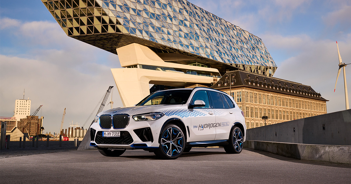 Hydrogen mobility: expanding the BMW passenger vehicle range